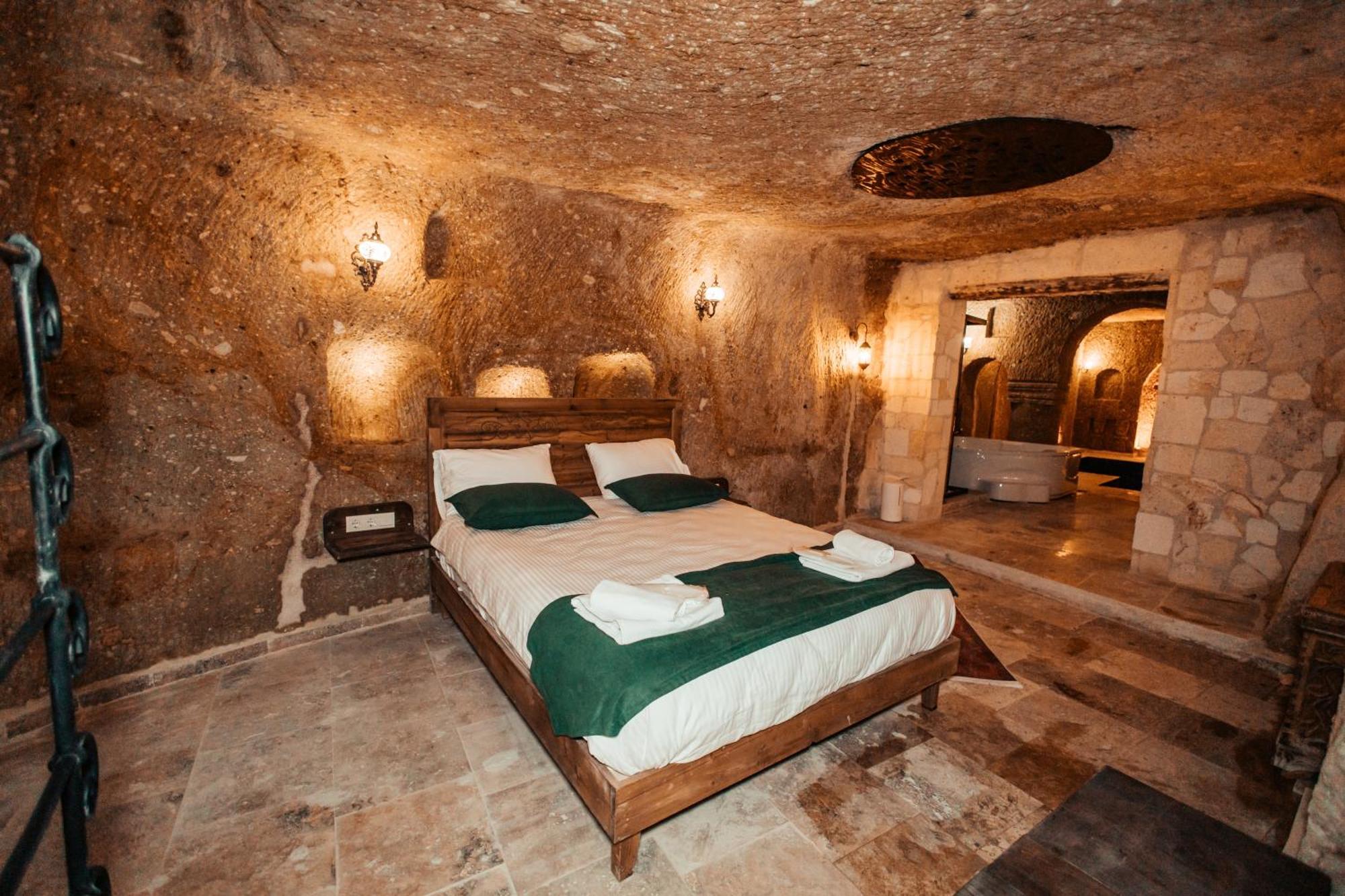 Bed and Breakfast Vanessa Cave House Ургуп Экстерьер фото