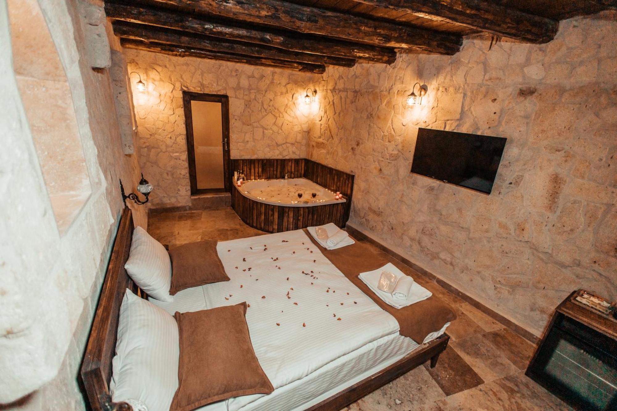 Bed and Breakfast Vanessa Cave House Ургуп Экстерьер фото